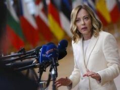 Ucraina, Meloni lavora a vertice Parigi: Italia c’è ma resta nodo invio truppe