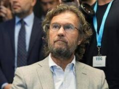 Ultima Generazione ancora nel ristorante di Cracco, è il terzo blitz