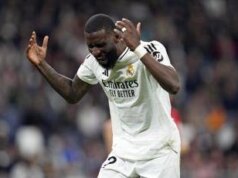 Barcellona-Real Madrid, follia Rudiger contro l’arbitro: rischia 12 giornate di squalifica