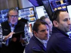 Borsa: a Piazza Affari corrono energetici, banche e Stellantis in rosso