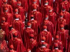 Conclave tra intrighi, veleni e dicerie: le fake news della vigilia