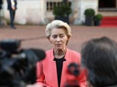Covid, sms scambiati tra von der Leyen e Pfizer: annullato divieto di accesso