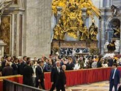 Da Ranieri a Dybala, delegazione della Roma a San Pietro per l’omaggio a Papa Francesco