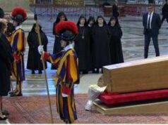 Funerali Papa Francesco, l’ingresso di Trump e Zelensky: incontro lampo?