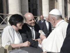 Il ricordo alla Missione Speranza e Carità : “Pranzò con i poveri”