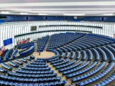 Manifestazione M5s contro Rearm Ue, domani pro Europa. A che punto siamo a Bruxelles?