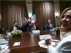 Meloni-Trump, incontro con sorrisi, complimenti e pranzo leggero