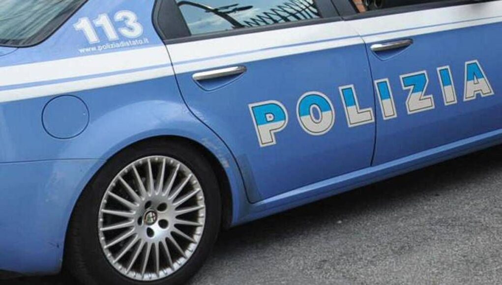 Napoli, colpito in fronte da un proiettile: 19enne muore in ospedale