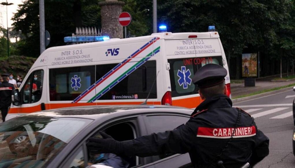 Napoli, litiga con gli ex suoceri e li investe con l’auto: arrestato
