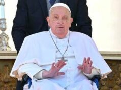 Papa Francesco migliora, Vaticano: “Prolungati periodi senza ossigeno”