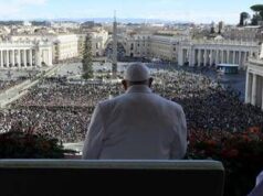 Papa, dalla malattia alla morte: la lunga partita dei complottisti