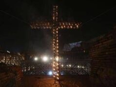 Papa ha preparato meditazioni Via Crucis al Colosseo, sarà guidata dal card. Reina