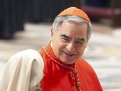 Papa, la ‘dama vaticana’ Marogna: “Becciu pontefice? Fantareligione, ma glielo auguro”