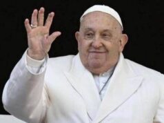 Papa, nuovo blitz nella Basilica di San Pietro: breve saluto ai pellegrini americani