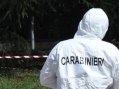 Pavia, moglie e marito trovati morti in casa: ipotesi omicidio-suicidio