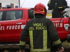 Perugia, ultraleggero cade su capannone: un morto e un ferito