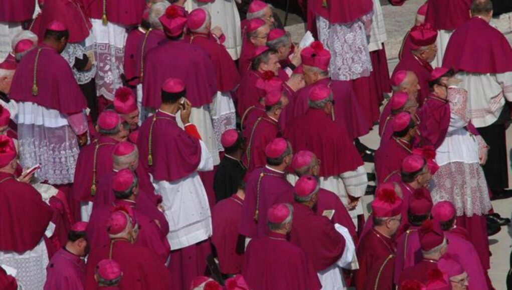 Referendum, il vicepresidente della Cei: “Italiani chiedono riforme più condivise, ruolo importante dei giovani”