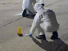 Roma, spari in strada a Cinecittà: un ferito