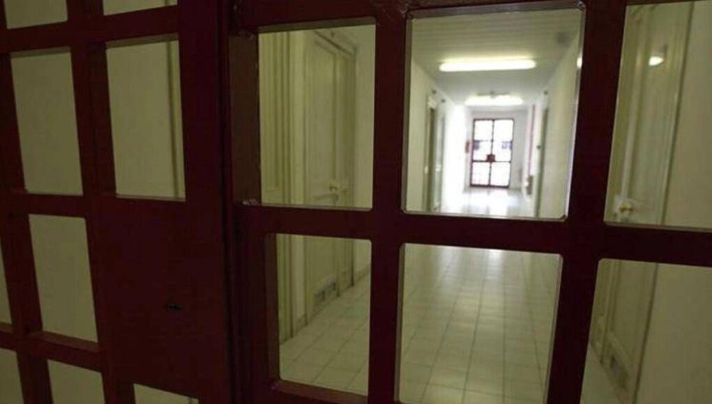 “Se non mi arrestate ucciderò mia moglie”: 48enne finisce in carcere