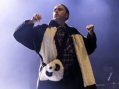 Tommy Cash: “Mi ispiro a Pavarotti e con Tony Effe ho preso un caffè”