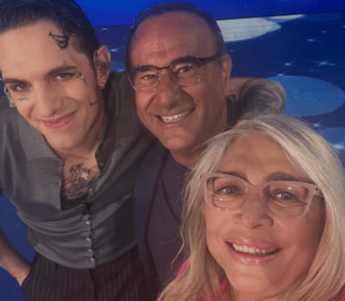 Achille Lauro a Domenica In, il legame speciale con Mara Venier e la ‘sorpresa’ in studio