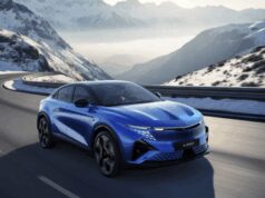 Alpine presenta la A390, fastback elettrica ma sportiva