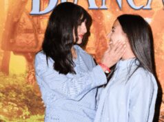 Ambra Angiolini, la figlia Jolanda prende 4 a scuola: “Le ho comprato una torta per festeggiare”