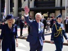 Dalla Rolls-Royce al mosaico di Zelensky, ecco i regali alla Royal Family