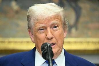 Dazi, tregua tra Usa e Cina per 90 giorni. Trump: “Ue più cattiva di Pechino”
