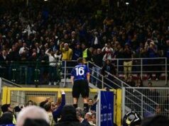 Inter-Barcellona, arresto cardiaco a San Siro per un tifoso: “Defibrillato 4 volte”