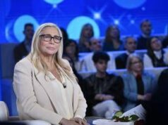 Mara Venier confessa: “Ho pianto prima di andare in diretta, ultimamente faccio fatica”