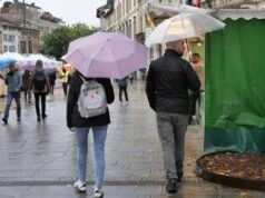 Meteo, altri 7 giorni tra piogge e temporali: poi scoppia l’estate