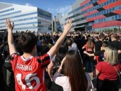 Milan-Monza, al 15′ curva rossonera abbandona lo stadio