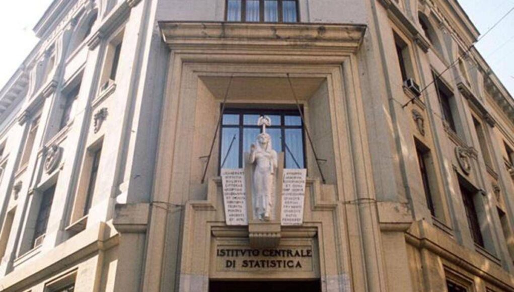 Pil, Istat: “A +0,3% nel quarto trimestre, +0,7% nel 2025”