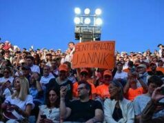 Sinner, “Si ‘na pret” e Kyrgios in lacrime: cori e cartelloni al Foro Italico