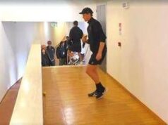 Sinner, la pioggia ritarda il match con Cerundolo. E lui gioca a bocce – Video