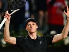 Sinner, ritorno show agli Internazionali: batte Navone ed emoziona il Centrale