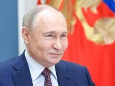 Trump-Putin, auguri tra nonni e dialogo su Ucraina: la telefonata secondo Mosca