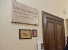 Vigilanza Rai, ottava fumata nera su presidente. Battute tra commissari: “Serve un Conclave”