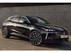 DS N°4: stile, tecnologia e prestazioni per la nuova compatta premium firmata DS Automobiles