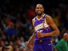 Durant e un maxi scambio in Nba: Kevin a Houston, Green e Brooks a Phoenix