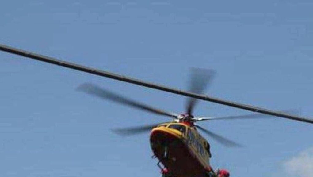 Incidente nel Trevigiano, 21enne investito da un’auto è gravissimo: elitrasportato in ospedale in codice rosso