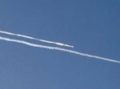 Israele-Iran, Trump: “Tregua iniziata”. Missili di Teheran nella notte, morti e feriti a Be’er Sheva