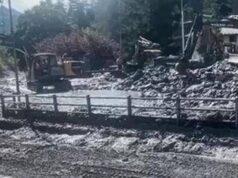 Maltempo, esondazione a Bardonecchia: torna incubo a due anni dall’alluvione. Sindaca: “Restate in casa”