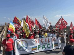 “No alla guerra”, corteo davanti alla base Usa di Sigonella