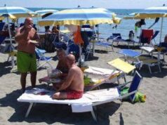 Ostia, 20 ingressi omaggio per clienti rimasti senza spiaggia dopo i sequestri
