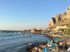 Palermo, alga tossica a Sferracavallo: divieto di balneazione