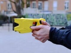 Pescara, 30enne muore dopo essere stato colpito con il taser