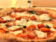 Pizza e bibita sempre più care, ecco la classifica delle 30 città più costose