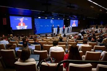 Ue, accordo a 26 sull’Ucraina. Resta nodo spesa difesa